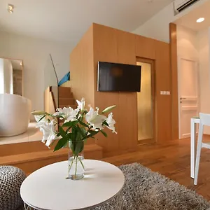 The Bridge Luxury Apartament